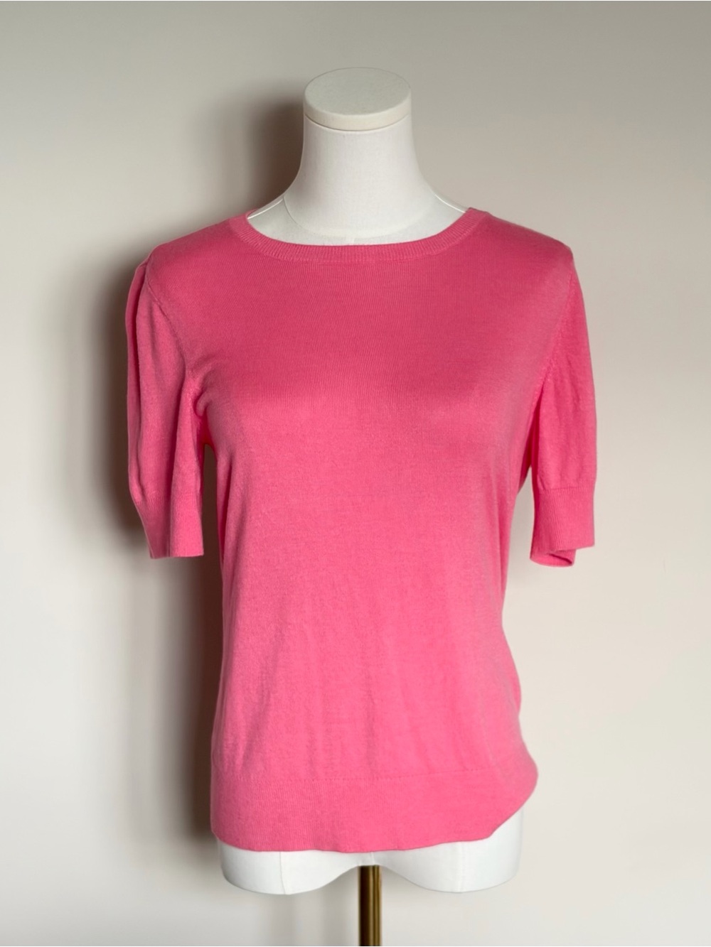 Ann Taylor Pink Short Sleeve Knit Sweater